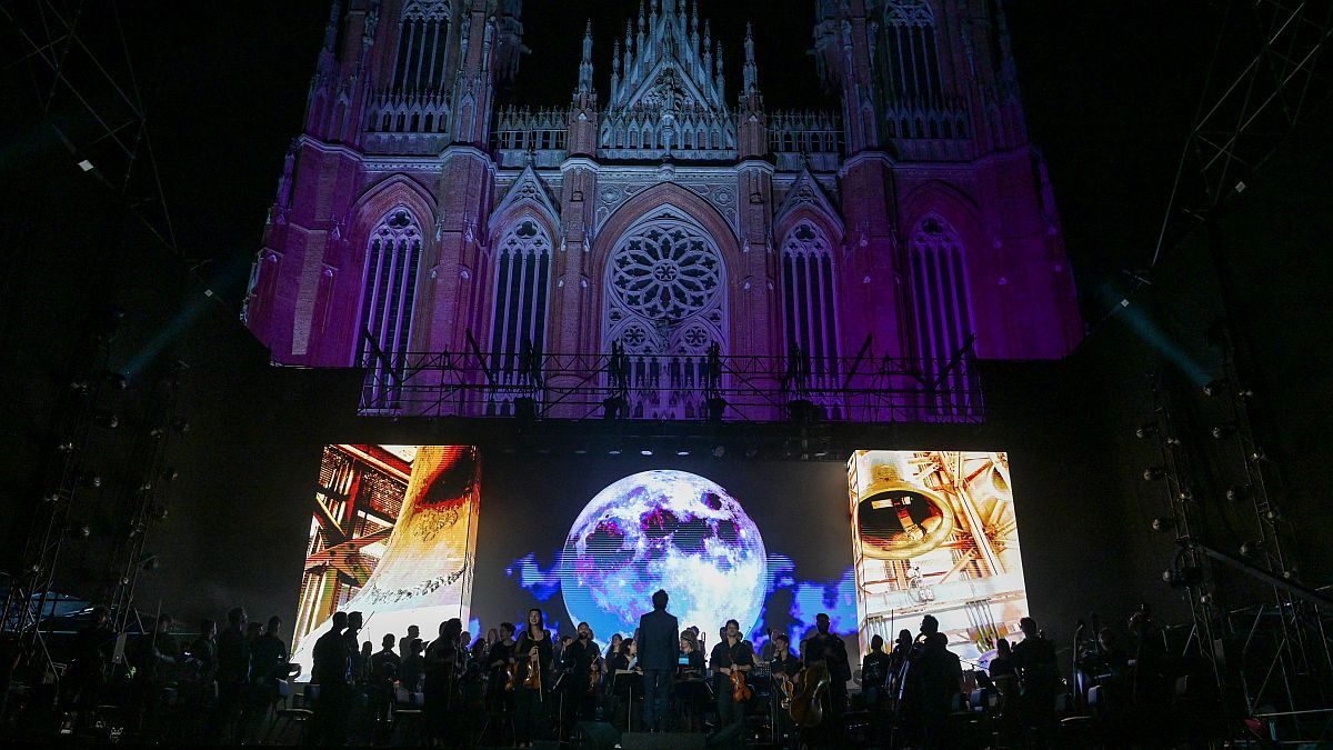 The Cathedral of La Plata recovered its splendor with new lighting and a symphonic show