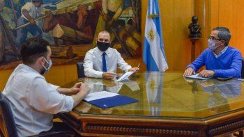 Martin Guzman, Diego Bastourre y Ramiro Tossi analizan los resultados de la licitación.