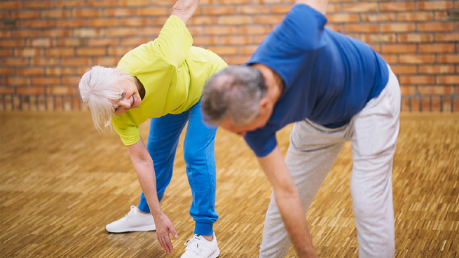 Es posible mantenerse saludable a los 90 años de edad con entrenamiento.
