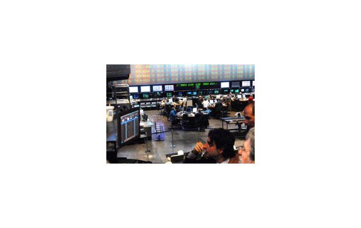 ámbito.com | El riesgo país se derrumbó casi 20% a 546 puntos