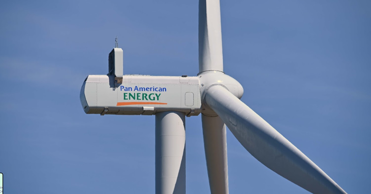 Parque eólico de PAE en Brasil. Los 94 aerogeneradores marca Vestas son de 4,5 megawatt (MW), y para alcanza en total una potencia total de 423 MW. Parque eólico de PAE en Brasil. Los 94 aerogeneradores marca Vestas son de 4,5 megawatt (MW), y para alcanza en total una potencia total de 423 MW.