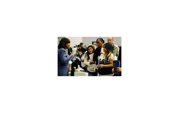 EEUU: leve descenso de pedidos de subsidios por desempleo