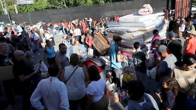 En la parroquia de Caacupé se juntan donaciones para los ciudadanos de Bahía Blanca.
