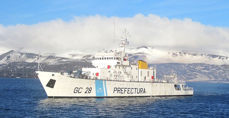 La PNA aprob&oacute; la Disposici&oacute;n 1475/2025, que moderniza los requisitos para el registro de empresas navales.