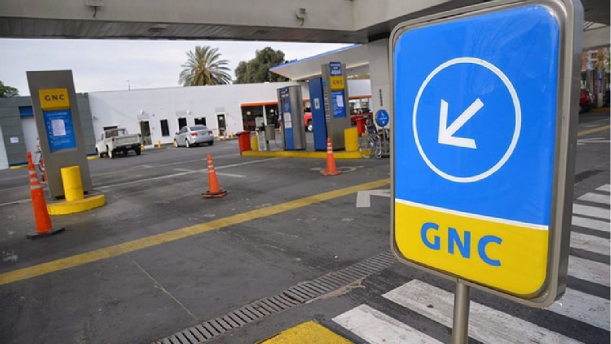 Las estaciones de GNC de todo el país se quedaron sin gas, lo que genera problemas a los vehículos que utilizan GNC.
