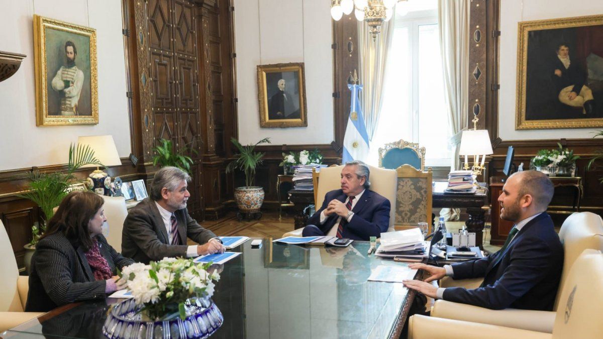 Alberto Fernández anunció una nueva jerarquización salarial para investigadores del Conicet