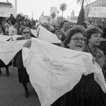 A 50 años del golpe, un mundo en tensión vuelve a interpelar a la Argentina. A 50 años del golpe, un mundo en tensión vuelve a interpelar a la Argentina.