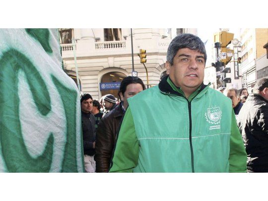 El secretario adjunto de Camioneros pidió “una definición” de la CGT para la semana próxima: “Si la CGT acepta un bonito o un maquillaje del Gobierno, no tiene sentido seguir en un espacio donde no se defienda los intereses de los trabajadores.