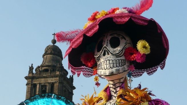 CDMX busca romper récord Guinness con una catrina de 32 metros.