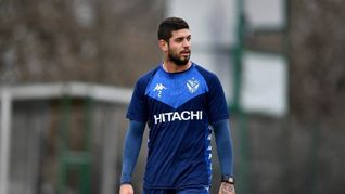 De los Santos, protagonista en el empate Banfield-Vélez.&nbsp;