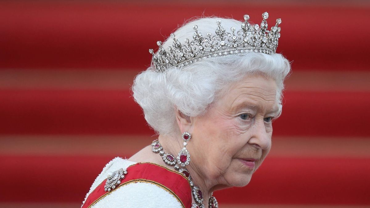 The young man who wanted to assassinate Isabel II with a crossbow was sentenced to nine years in prison
