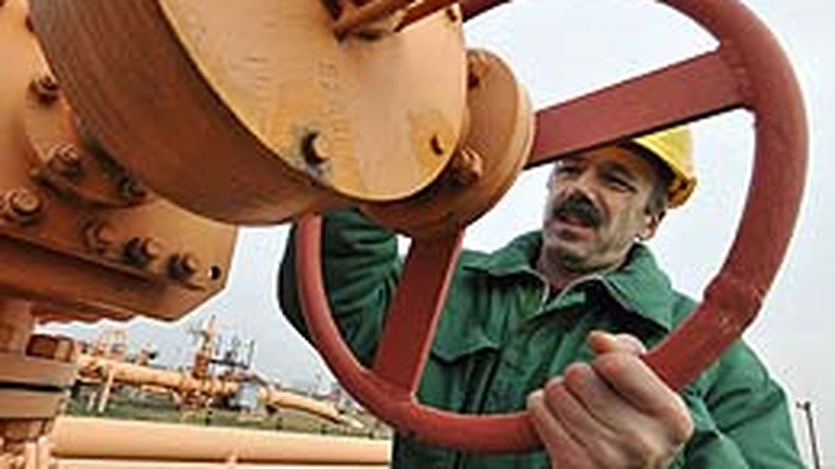 The price of gas in Europe fell to the lowest since the beginning of the war