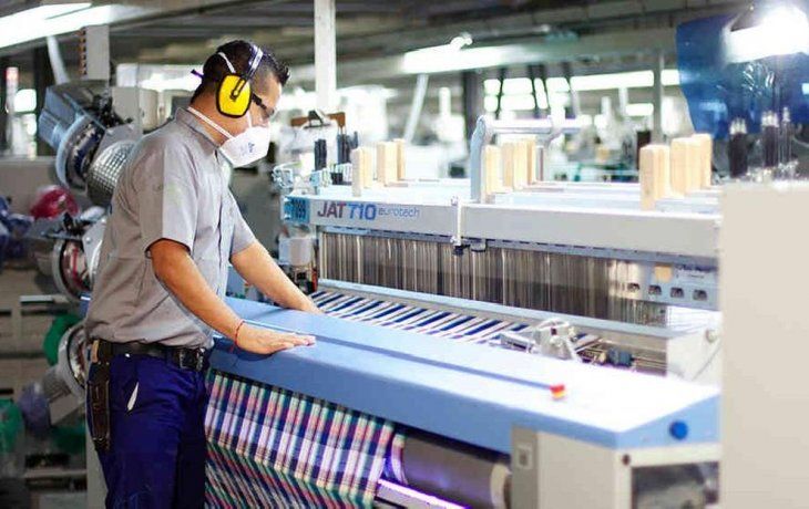 Cinco de cada 10 empresas textiles y de indumentaria declararon una caída en sus ventas en el segundo trimestre. 