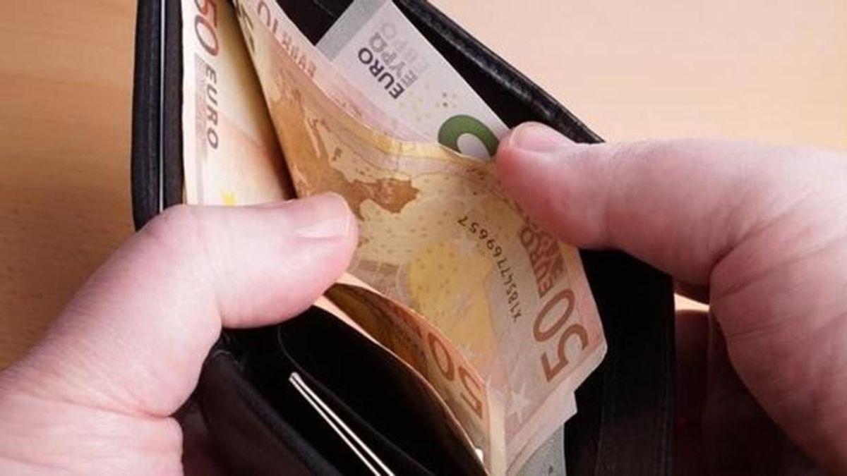 the government finalizes a new increase in the minimum wage and infuriates the employers the government finalizes a new increase in the minimum wage and infuriates the employers