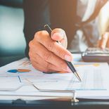 Los bancos tuvieron un trimestre para el olvido, pero tienen buenas perspectivas para 2026. Los bancos tuvieron un trimestre para el olvido, pero tienen buenas perspectivas para 2026.