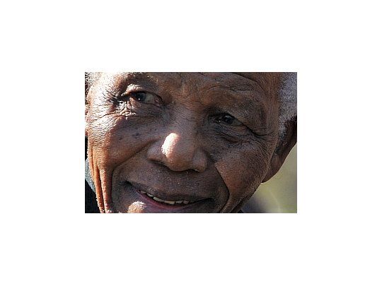 El expresidente está hospitalizado por una infección pulmonar.