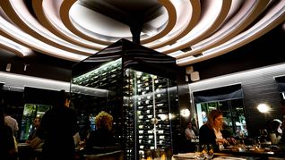 La parrilla de Belgrano que redefine la cocina porteña con carnes maduradas y una cava federal de excepción. La parrilla de Belgrano que redefine la cocina porteña con carnes maduradas y una cava federal de excepción.