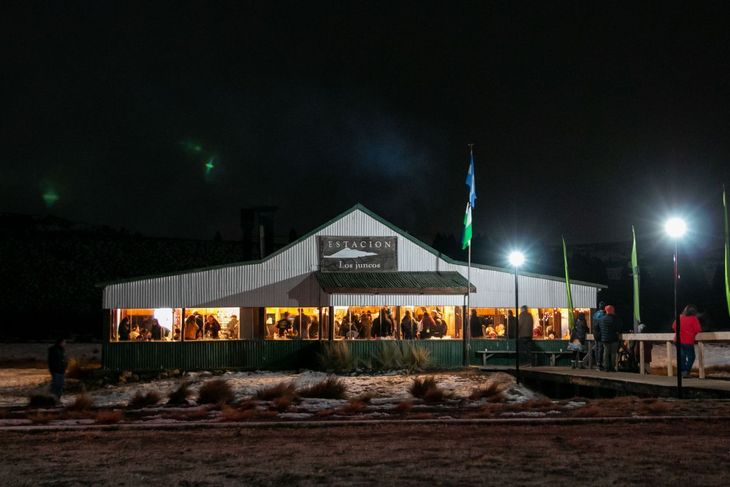 Tren Nocturno En Bariloche: De Qué Se Trata Este Recorrido único Y ...