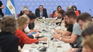 Rectores, sindicalistas docentes y estudiantes participaron de la primera reunión por la ley de Financiamiento Educativo realizada en Diputados.