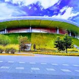 Estadio Guadalajara, una de las sedes del Mundial 2026, destaca por su diseño inspirado en un volcán y sus altos estándares de sustentabilidad. Estadio Guadalajara, una de las sedes del Mundial 2026, destaca por su diseño inspirado en un volcán y sus altos estándares de sustentabilidad.