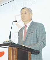 Cumbre de empresarios y funcionarios en un evento organizado por Marcelo Figueiras anoche en Puerto Madero.