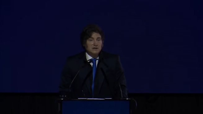 Javier Milei protagonizó la disertación por el 141° aniversario de la Bolsa de Comercio de Rosario.