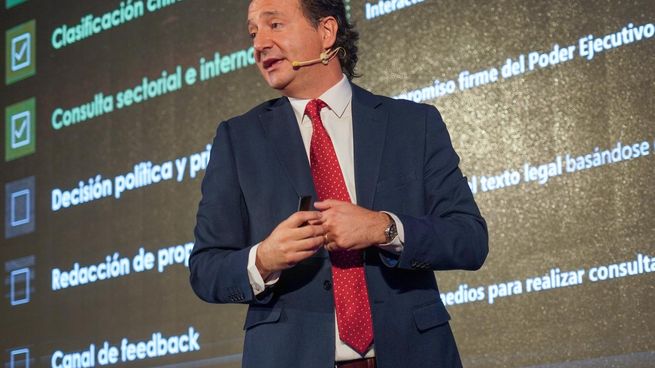 Ignacio Munyo, expuso un informe sobre las posibilidades del país.&nbsp;