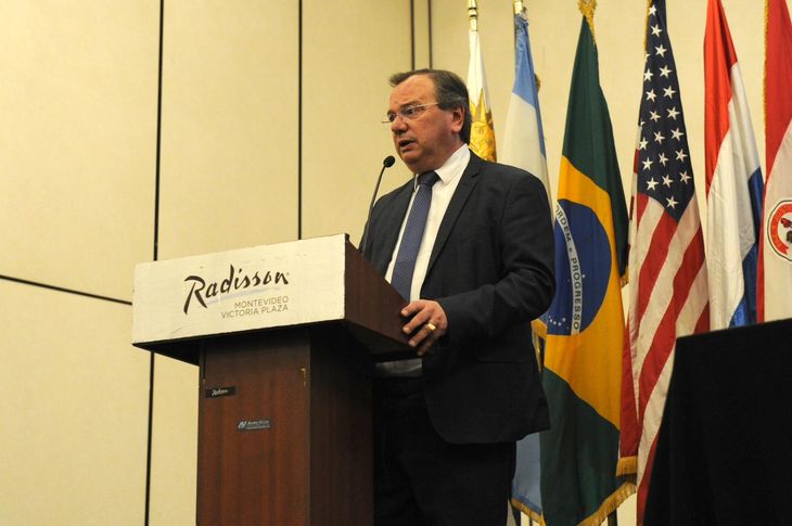 El ministro de Transporte y Obras Públicas José Luis Falero adelantó iniciativas de la cartera en torno a la red ferroviaria para el transporte logístico. El ministro de Transporte y Obras Públicas José Luis Falero adelantó iniciativas de la cartera en torno a la red ferroviaria para el transporte logístico.