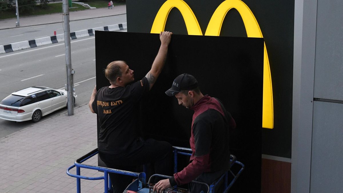 McDonald's: Rusia reemplaza con otra firma a la famosa cadena de hamburguesas y tendrá nuevo logo