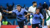 Goleador. Pablo Vegetti marcó por duplicado y es el máximo anotador de la Liga Profesional.