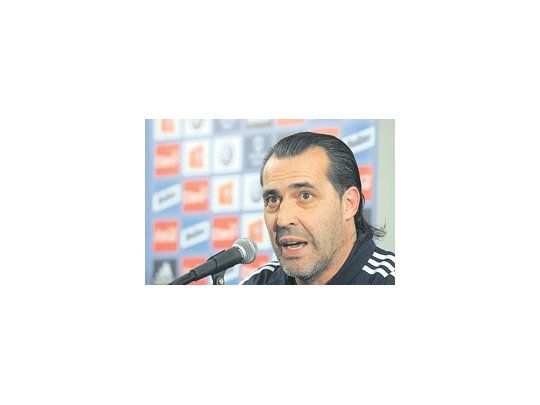 Batista salió con los tapones de punta y habló de todo: desde su conflicto con Tevez hasta la polémica con Bilardo.