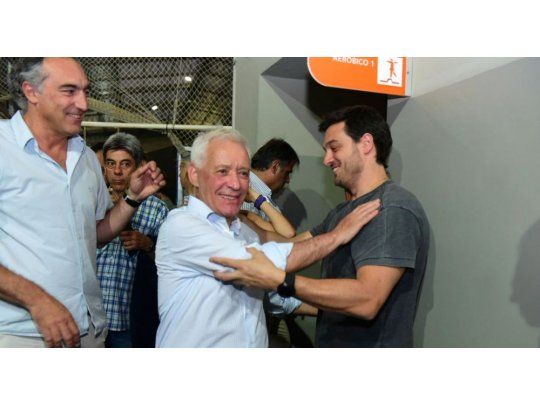 Víctor Blanco ganó las elecciones en Racing.