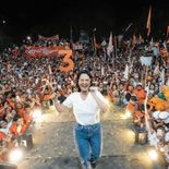 Keiko Fujimori es la favorita de las encuestas. Keiko Fujimori es la favorita de las encuestas.