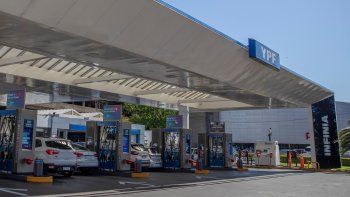 el precio de la nafta y gasoil aumento 4,5%
