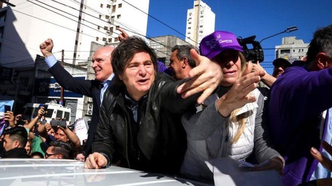javier Milei envió un mensaje a su Gabinete luego del ataque en Lomas de Zamora.