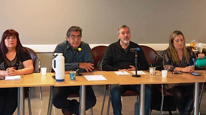 Hugo Godoy, titular de ATE, durante la reunión de este lunes en la que se decidió la convocatoria al paro nacional.&nbsp;