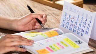 Noviembre llega con grandes novedades en su calendario de feriados. Noviembre llega con grandes novedades en su calendario de feriados.