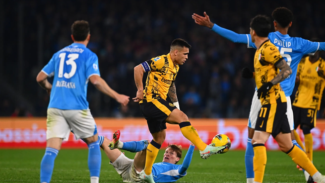 Lautaro Martínez jugó todo el partido en el empate entre Inter y Napoli.