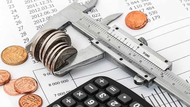 El déficit fiscal se deteriora y es una señal de alarma para el gobierno.