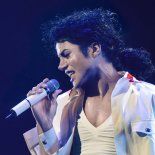 La película sufrió varias modificaciones. La película sufrió varias modificaciones.