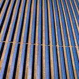 El objetivo oficial es expandir la capacidad renovable del país hasta alcanzar los 100 gigavatios (GW) antes del final de la década. El objetivo oficial es expandir la capacidad renovable del país hasta alcanzar los 100 gigavatios (GW) antes del final de la década.