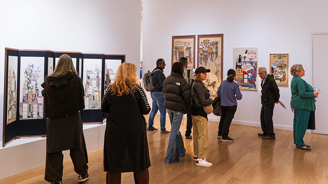 Arte de Corea del Sur. El estilo particular de minhwa que presenta “Leer mil libros, caminar mil leguas” se llama chaekgado y hace referencia a una temática característica en la decoración de espacios de estudio.