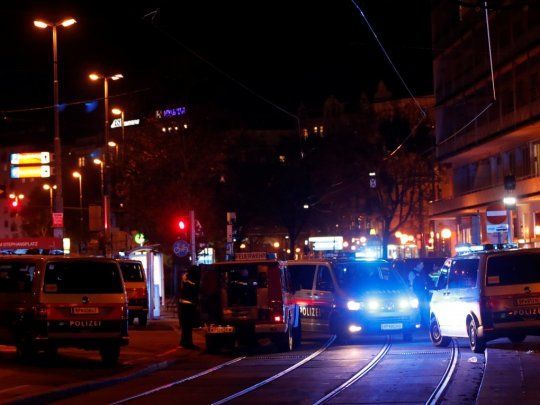 Se reportaron disparos en las cercanías a una sinagoga en el centro de Viena, capital de Austria.