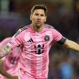 Inter Miamii invierte entre u$s 70.000.000 y u$s 80.000.000 anuales para mantener en su plantel a Lionel Messi quien, según el CIES, sigue mandando en el rankng como l mejor jugador a nivel mundial. Inter Miamii invierte entre u$s 70.000.000 y u$s 80.000.000 anuales para mantener en su plantel a Lionel Messi quien, según el CIES, sigue mandando en el rankng como l mejor jugador a nivel mundial.