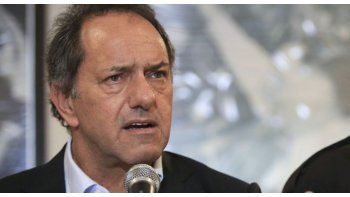 Scioli sostuvo que él tiene la responsabilidad de encabezar un frente que sacó casi la mitad de votos en la Argentina, como contraposición a la gestión Cambiemos.