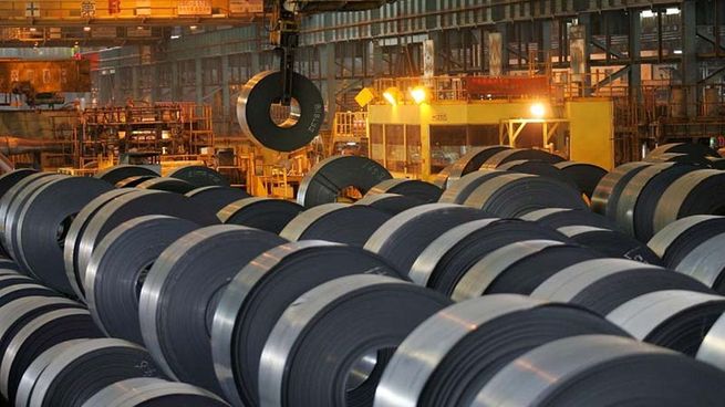 Javier Milei y Luis Caputo buscan cerrar por estas horas un préstamo de u$s2.000 millones