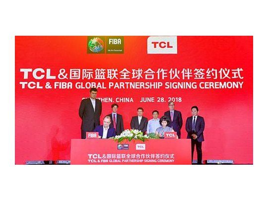 TCL anunció una alianza global con la FIBA