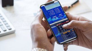 El cálculo de Economía deja fuera del resultado fiscal intereses de bonos CER y letras capitalizables.