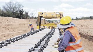 preocupación. En las provincias norteñas recibieron con alarma la posibilidad de una desfinanciación de la obra pública y advirtieron por posibles despidos y desempleos en rubros como la construcción.
