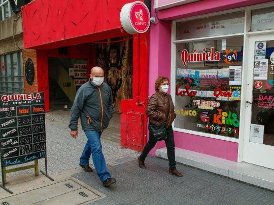 Tras dos meses sin casos en La Pampa, funcionan bares, restaurantes y desde hoy, los gimnasios.&nbsp;